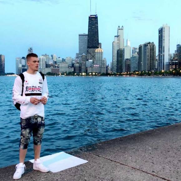 Meet your Posher, Bobby - Picture 1 of 1